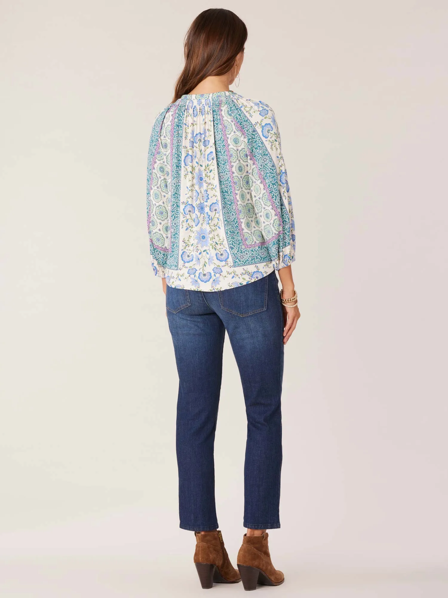 3/4 Blouson Sleeve Split Neck Floral Printed Knit Top