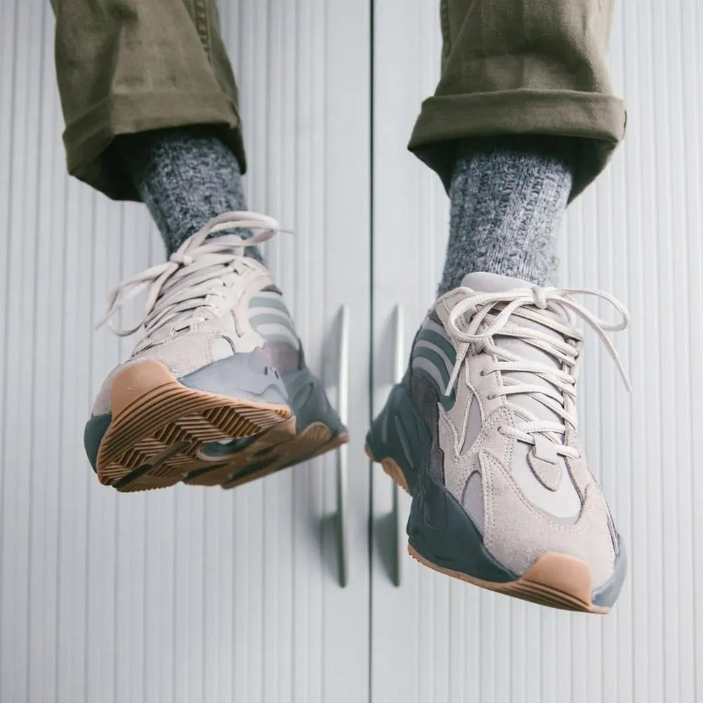 Adidas Yeezy Boost 700 V2 Tephra