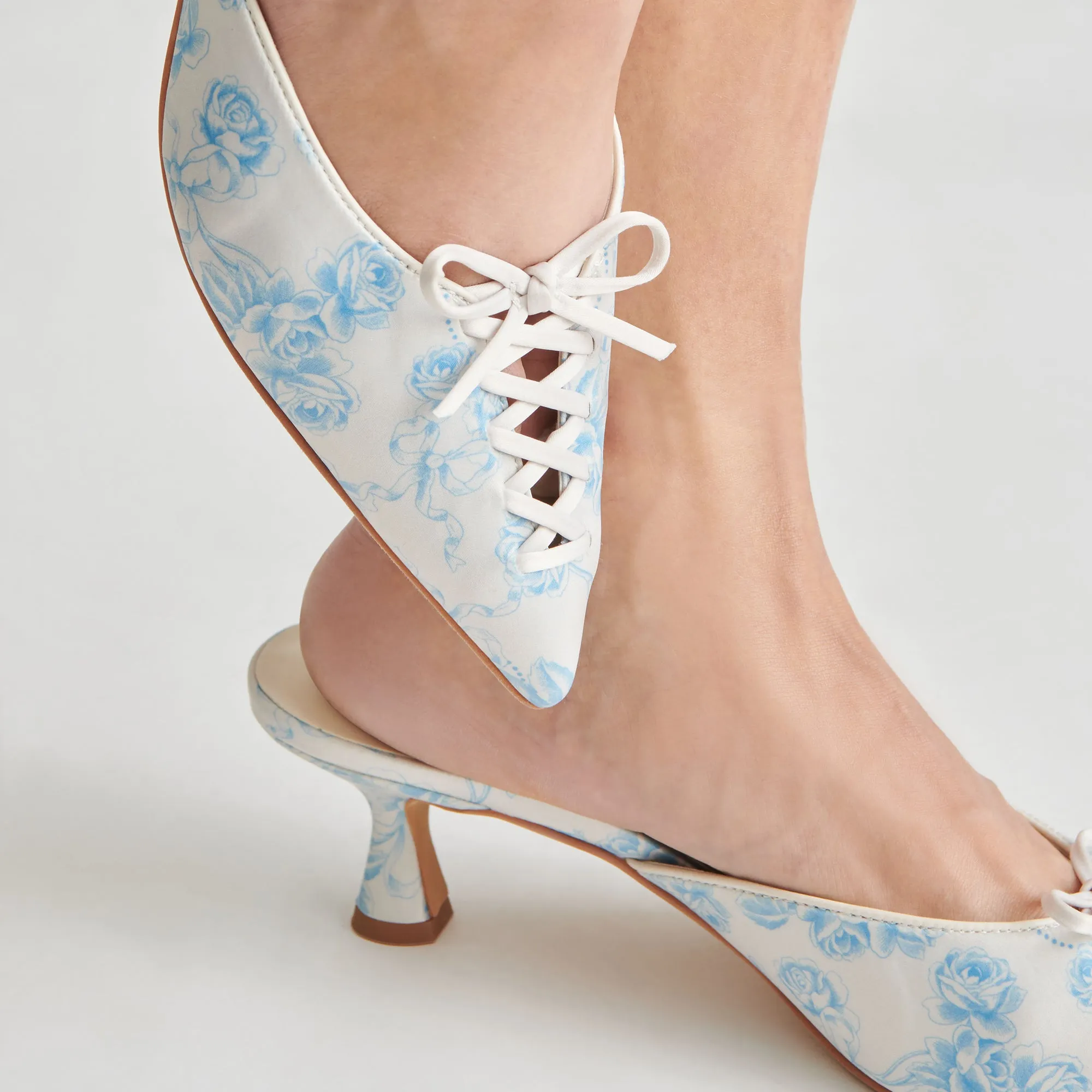 CAMILE HEELS BLUE FLORAL FABRIC