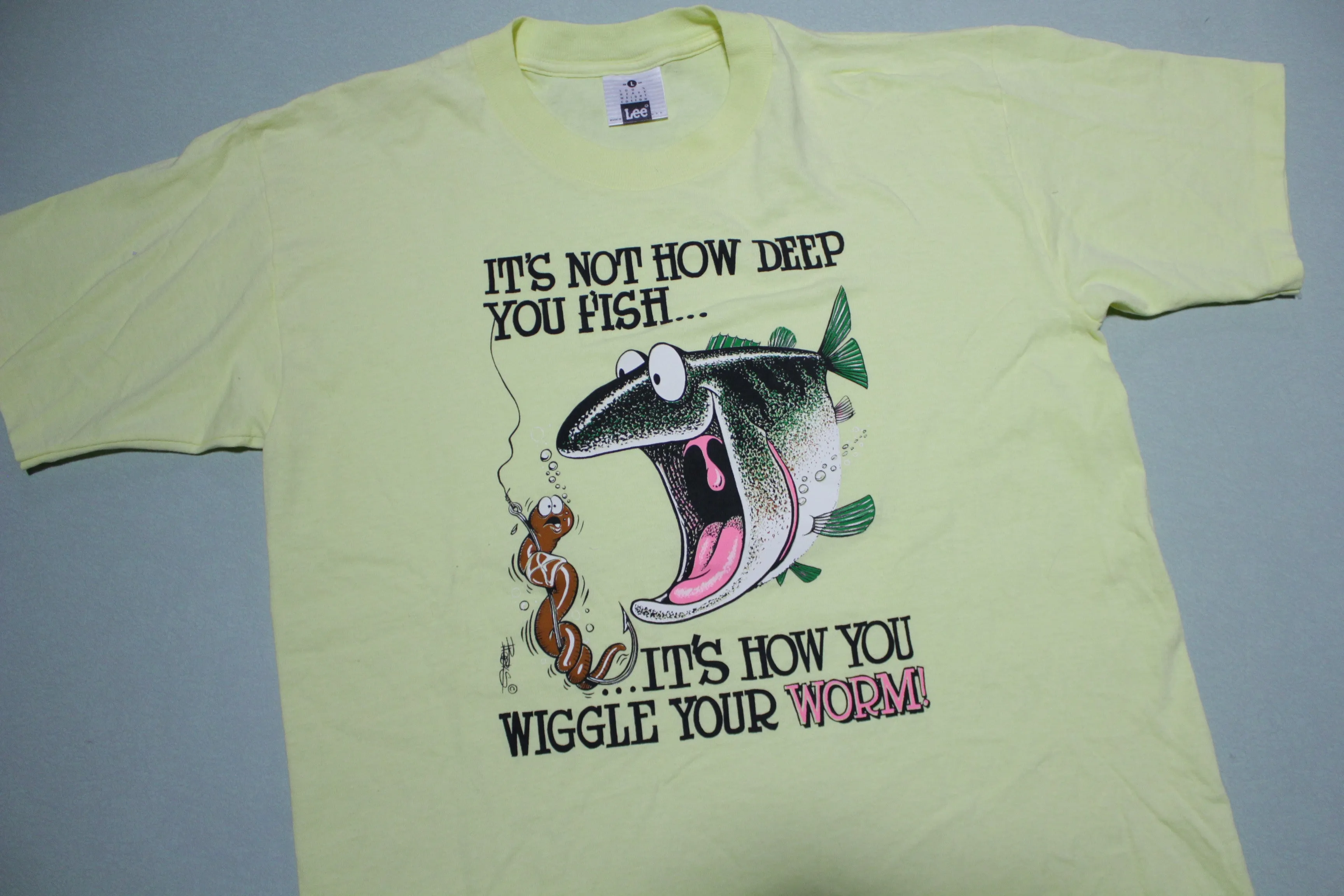 Deep Fish Wiggle Your Worm Vintage 80's Funny Fishing Single Stitch T-Shirt